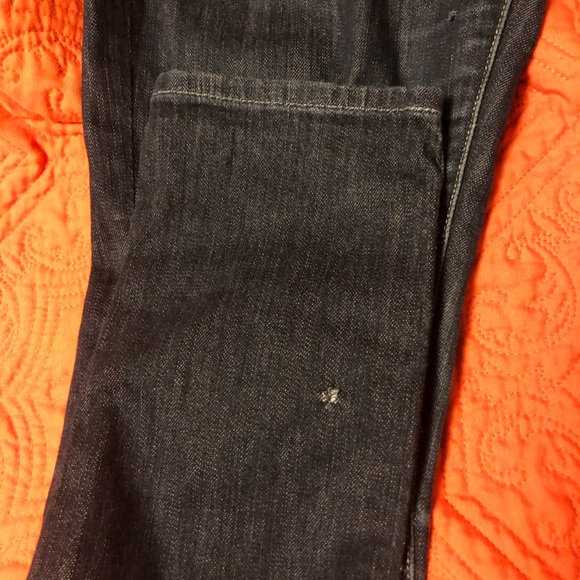 Classic and flattering 7 for all mankind jeans - Picture 6 of 7